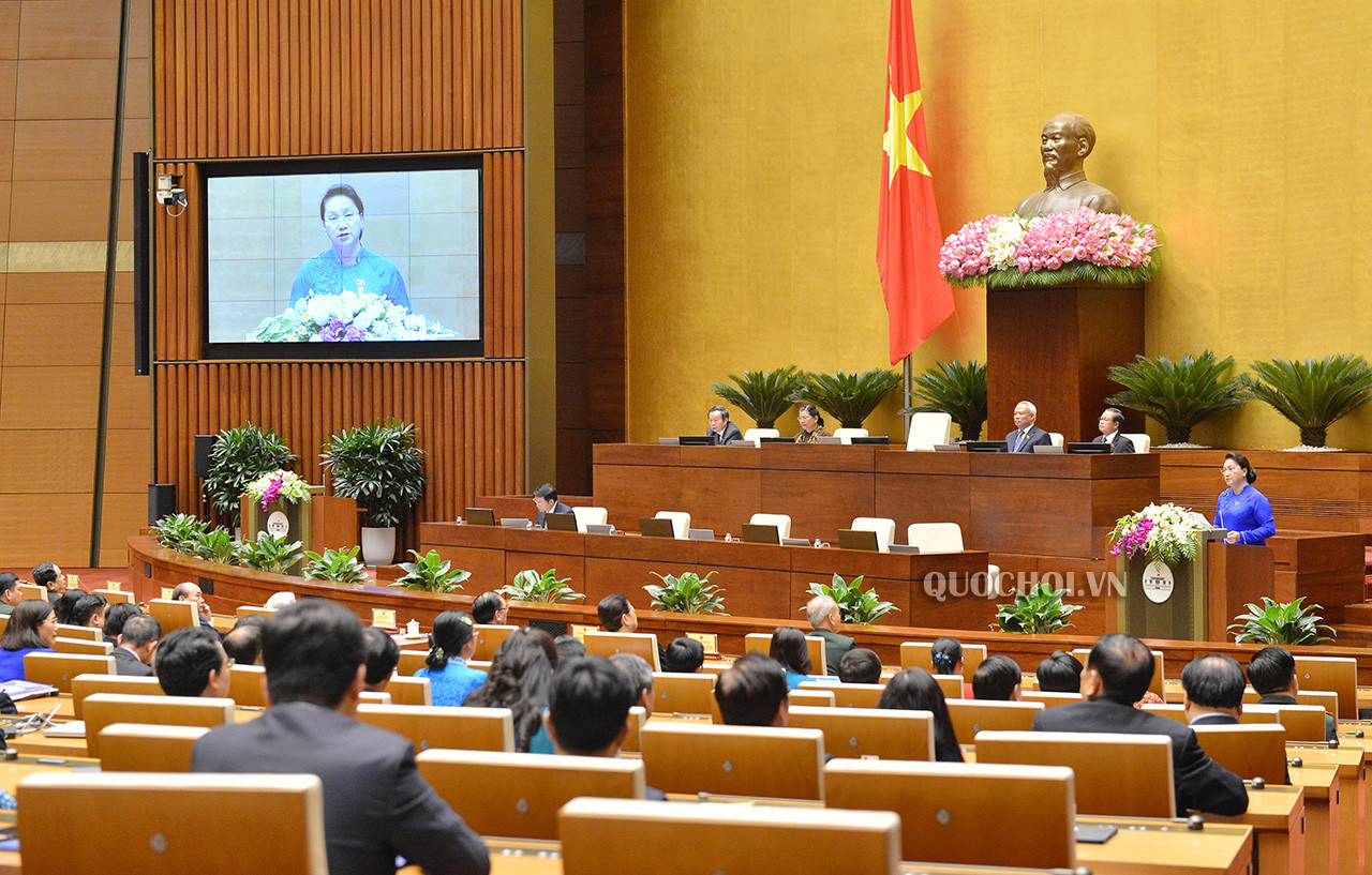 Chủ tịch Quốc hội Nguyễn Thị Kim Ngân phát biểu bế mạc kỳ họp thứ 9, Quốc hội khóa XIV. Ảnh: Quochoi.vn