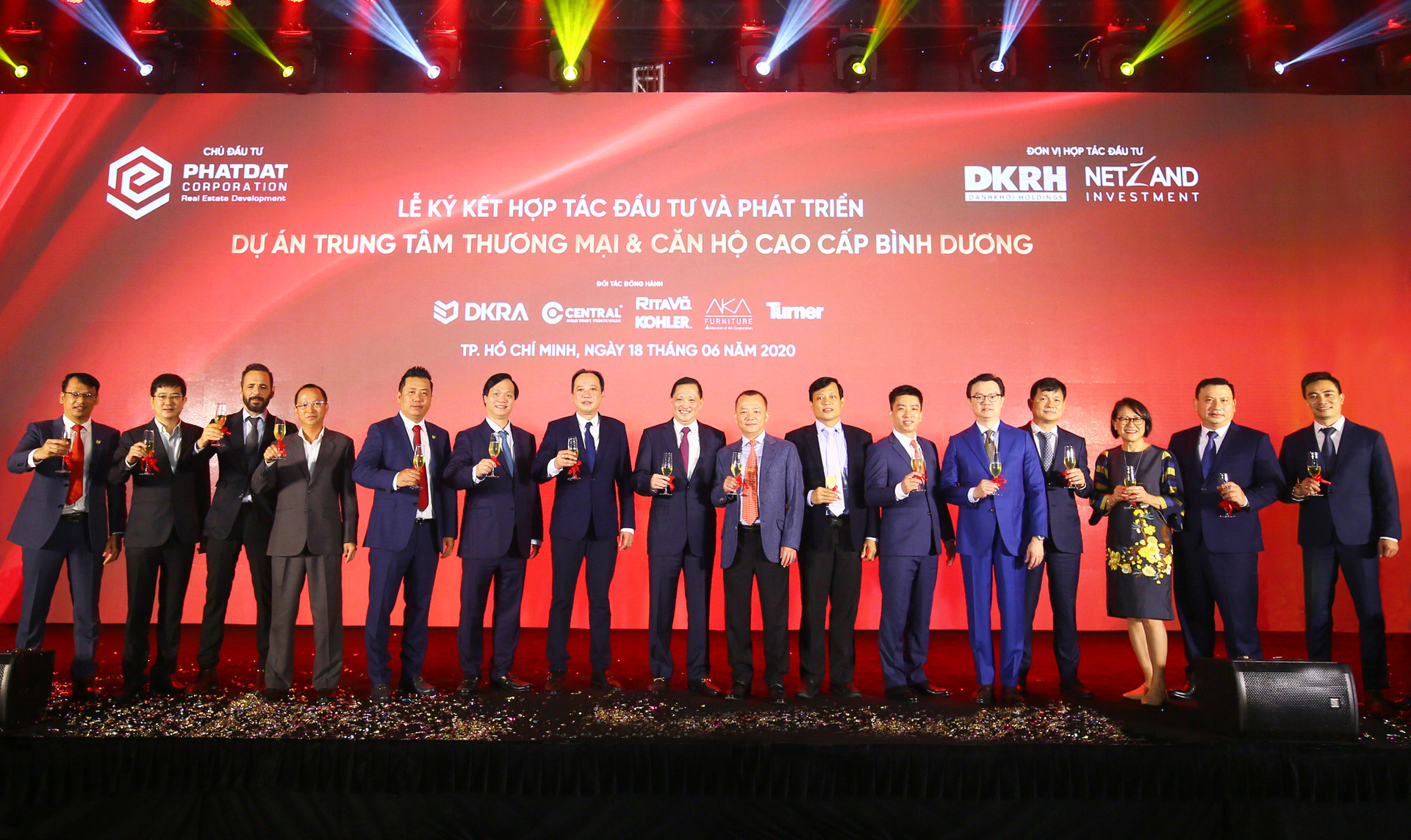 3.Sự hợp tác giữa các thương hiệu hàng đầu trong lĩnh vực BĐS sẽ nâng tầm Trung tâm thương mại & Căn hộ cao cấp Bình Dương trở thành biểu tượng đầy tự hào của TP.Thuận An.