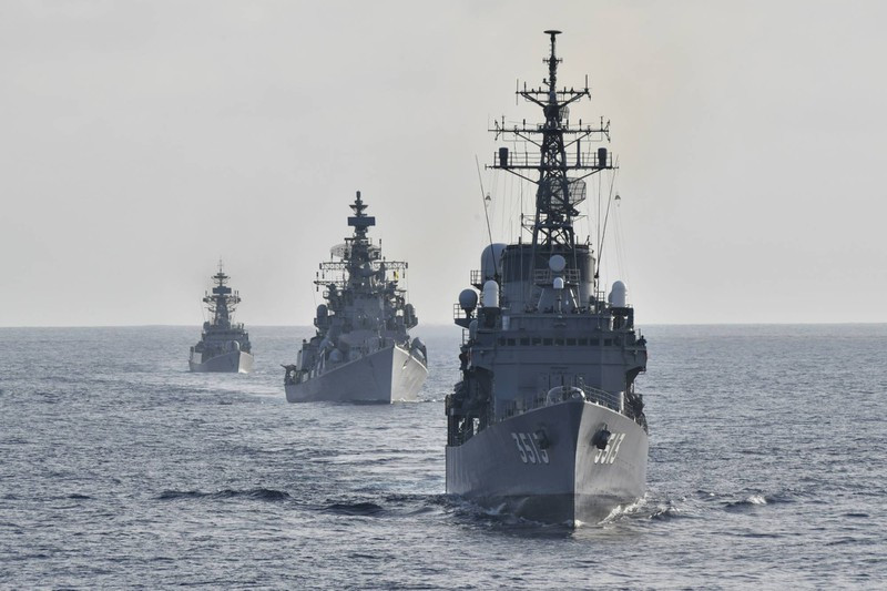 Các tàu chiến Ấn Độ và Nhật Bản tham gia tập trận ở Ấn Độ Dương.