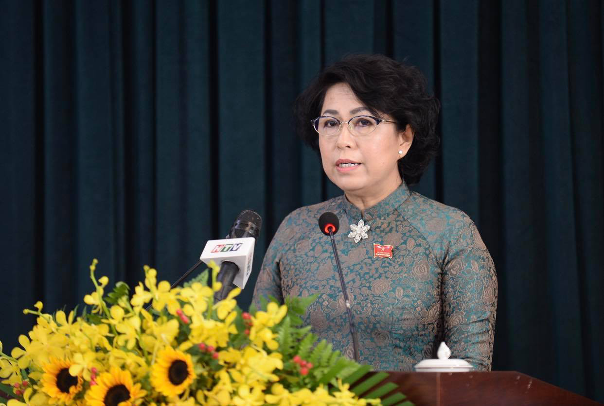 Bà Tô Thị Bích Châu, chủ tịch Ủy ban MTTQ Việt Nam TP.HCM, phát biểu tại hội nghị - Ảnh: TỰ TRUNG.