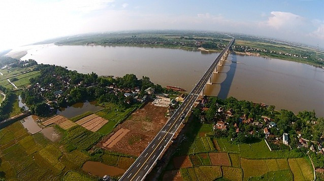 Gần 30 năm qua,  một số dự án quy hoạch sông Hồng vẫn chưa thành hiện thực.