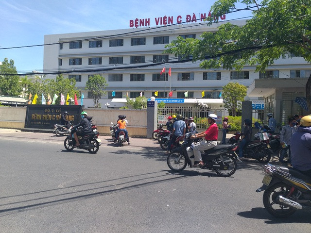 Phong tỏa Bệnh viện C Đà Nẵng vì ca nghi mắc Covid-19.