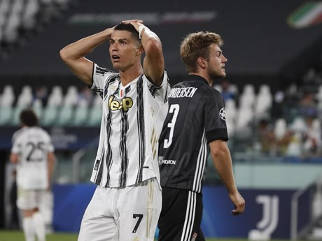 Ronaldo không thể cứu được Juventus. (Nguồn: Getty Images).