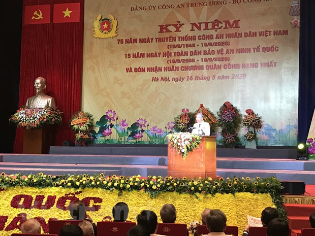 Đại tướng Tô Lâm, Bộ trưởng Bộ Công an phát biểu tại Lễ kỷ niệm 75 năm truyền thống công an nhân dân. (Ảnh: Đức Duy/Vietnam+).