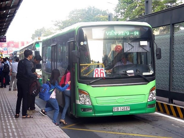 Xe buýt hoạt động trợ giá tại TP HCM.