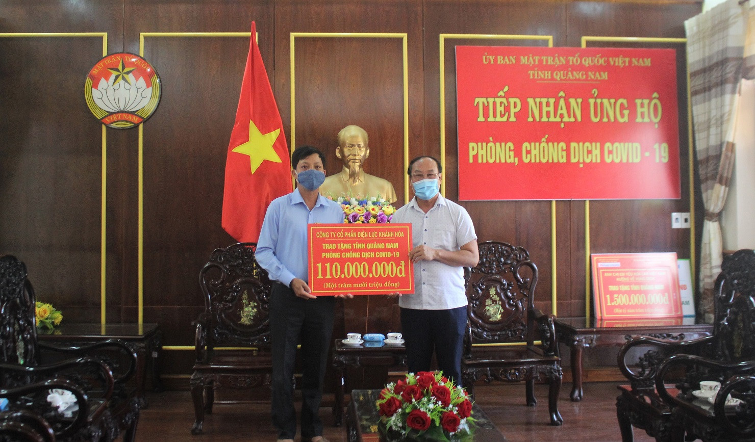  Mặt trận tỉnh Quảng Nam tiếp nhận tiền ủng hộ phòng, chống dịch.