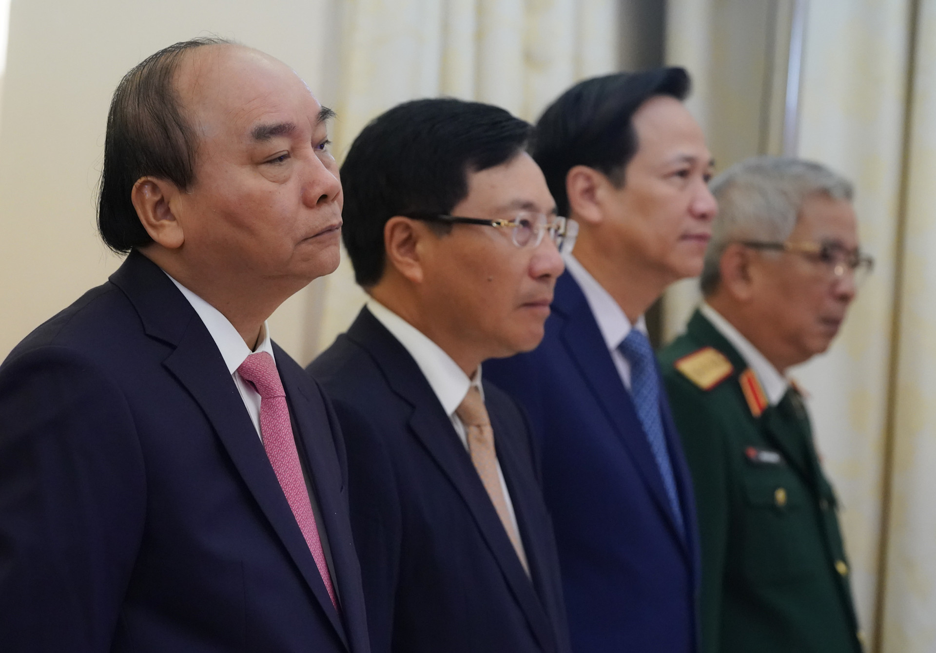Thủ tướng Nguyễn Xuân Phúc cùng lãnh đạo các bộ, ngành dự phiên khai mạc