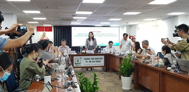 Bà Nguyễn Thị Ánh Hoa, Phó giám đốc Sở Du lịch, TP HCM phát biểu tại buổi họp báo.