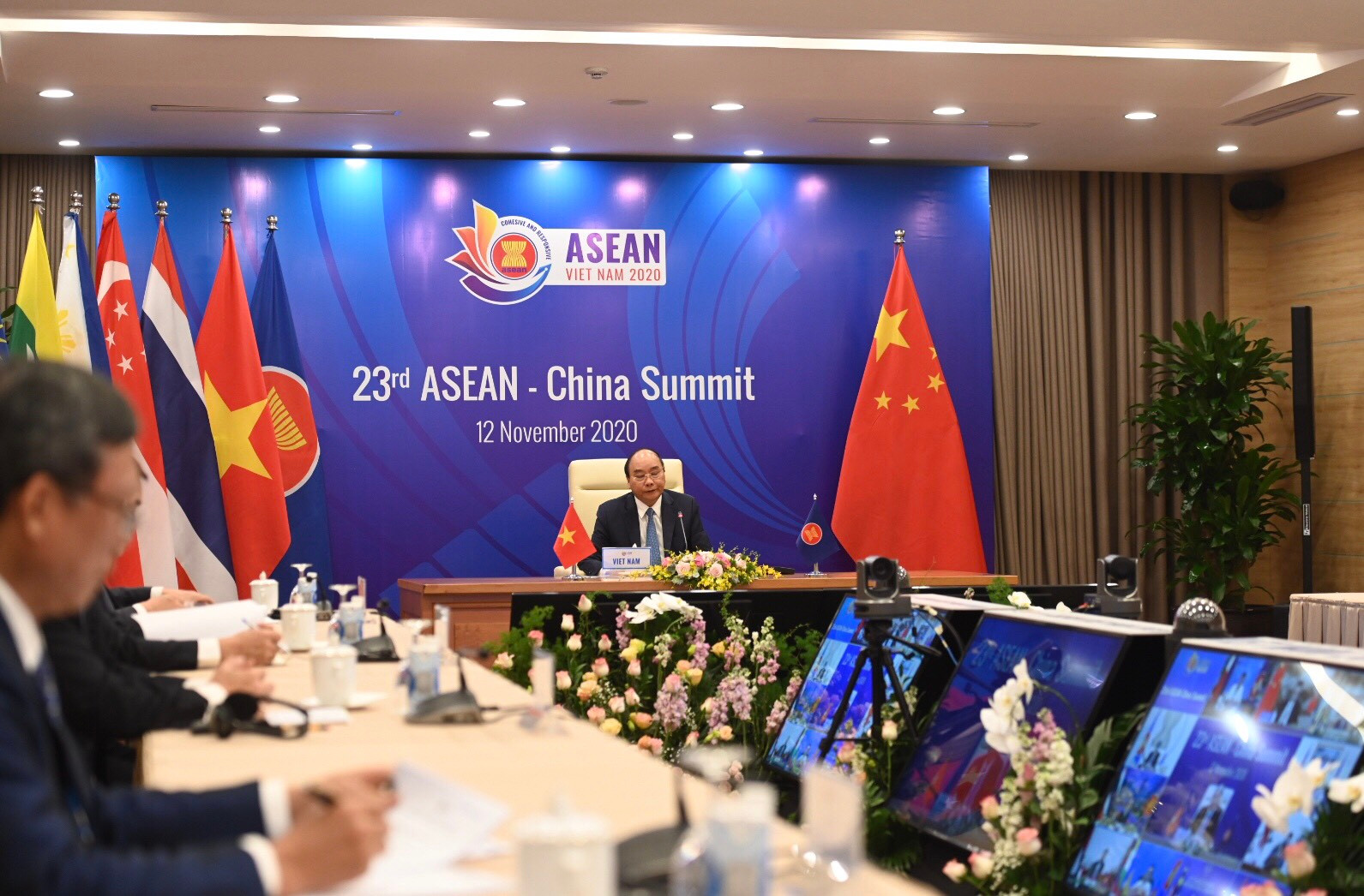 Thủ tướng Nguyễn Xuân Phúc phát biểu tại cuộc họp-Ảnh: Quang Vinh