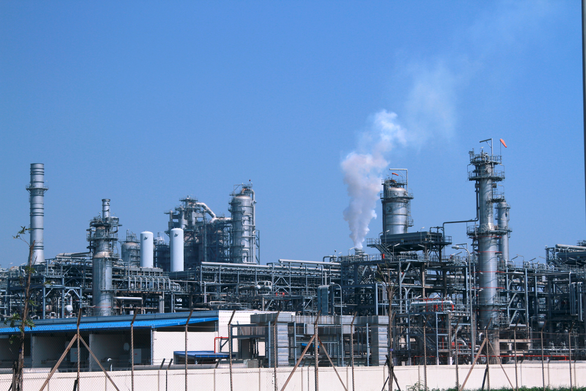 Vấn đề bảo vệ môi trường tại Nhà máy lọc dầu Nghi Sơn luôn được quan tâm