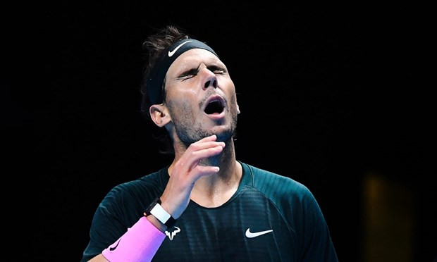 Nadal thua ngược và bị loại khỏi ATP Finals 2020. (Nguồn: Getty Images).