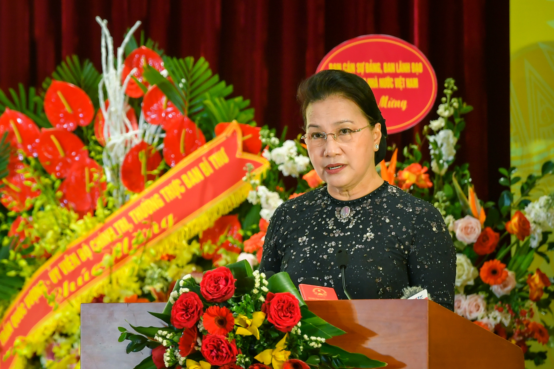 Chủ  tịch Quốc hội Nguyễn Thị Kim Ngân đánh giá cao các kết quả ngành Ngân hàng đạt được trong thời gian qua