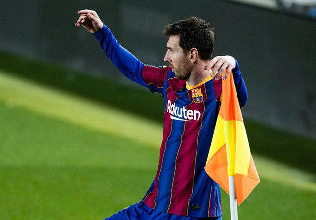 Messi chạm mốc 300 trận thắng cùng Barcelona tại sân nhà Nou Camp.