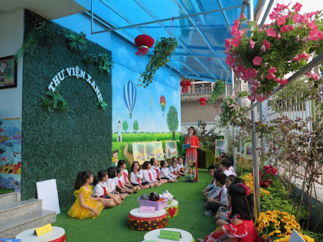 Trường tiểu học Bồ Đề, quận Long Biên tạo không gian xanh trong trường học. 
