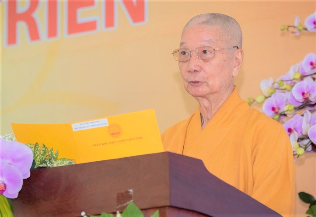 Trưởng lão Hòa thượng Thích Trí Quảng, Phó Pháp chủ Hội đồng Chứng minh GHPGVN phát biểu khai mạc Hội thảo.