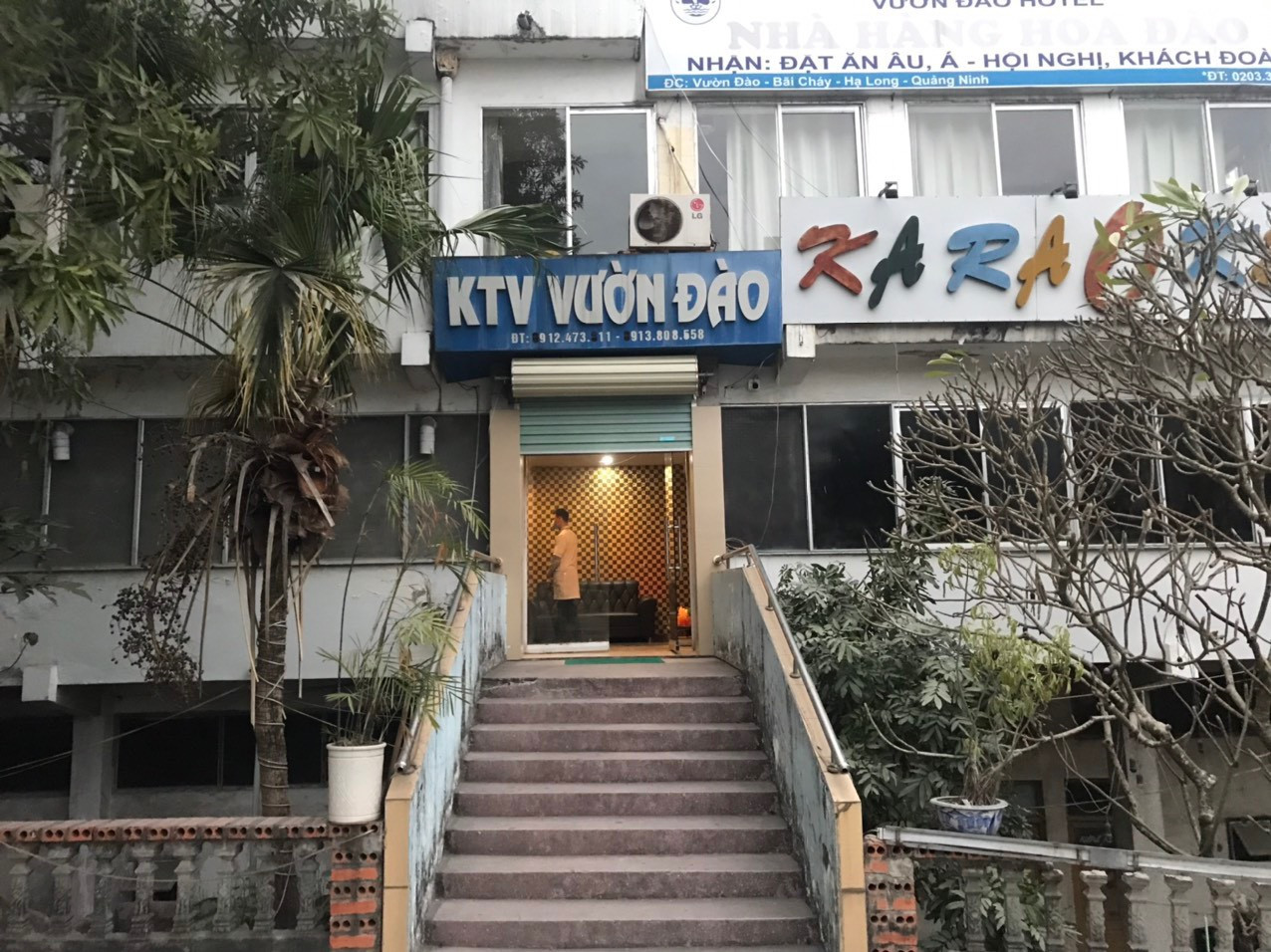 Quán karaoke KTV Vườn Đào 