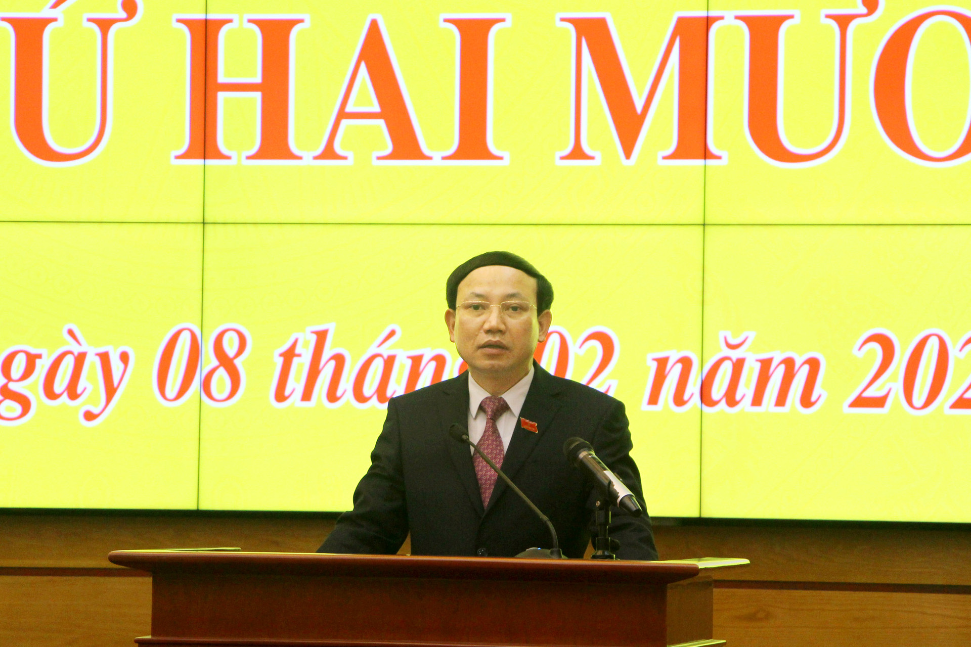 Bí thư Tỉnh ủy, Chủ tịch HĐND tỉnh Quảng Ninh Nguyễn Xuân Ký phát biểu tại Kỳ họp.