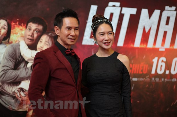 Đạo diễn Lý Hải và vợ, nhà sản xuất Minh Hà. (Ảnh: Minh Anh/Vietnam+)