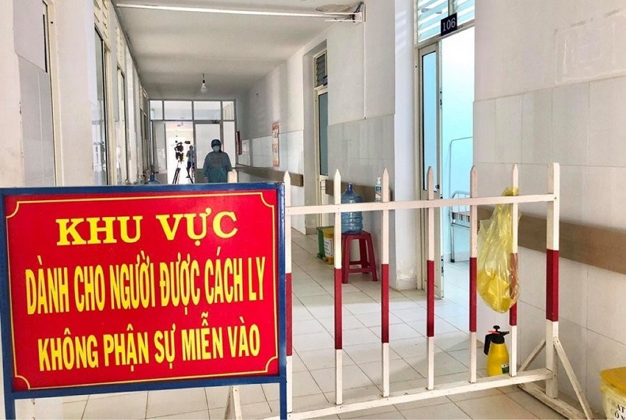 Cơ sở 2, Trung tâm Y tế huyện Bình Sơn nơi cách ly bà Q..