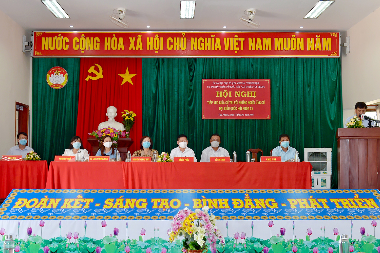 Bộ trưởng Bộ Tài chính hứa sẽ làm nhiều việc tại Bình Định