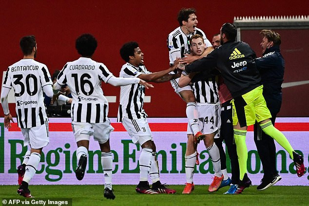Juventus mở tỷ số do công của Kulusevski  ở phút 31.
