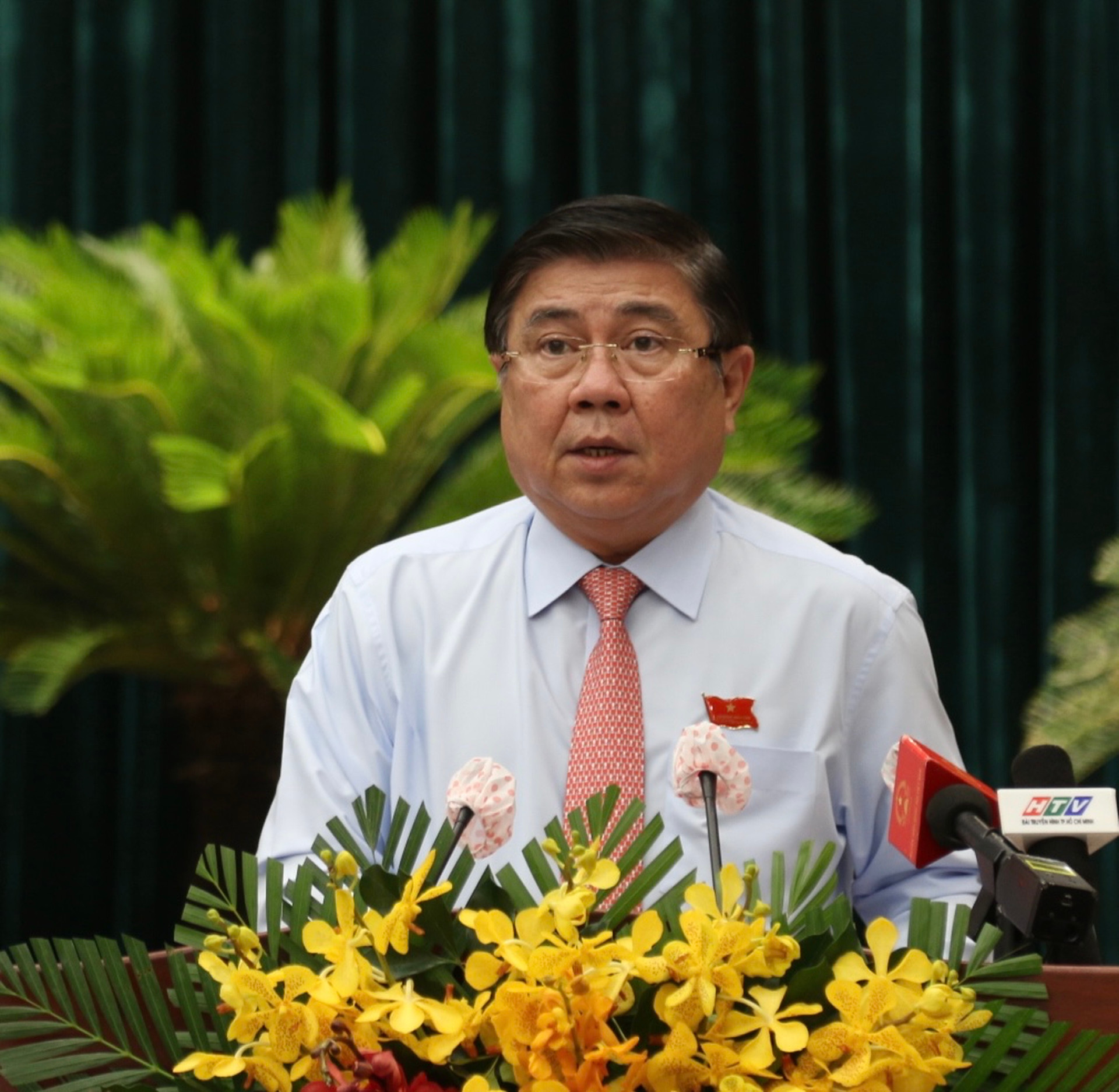 Chủ tịch UBND TP HCM Nguyễn Thành Phong khóa X nêu 6 mục tiêu hàng đầu thực hiện trong nhiệm kỳ 2021-2026. (Ảnh: HMC).