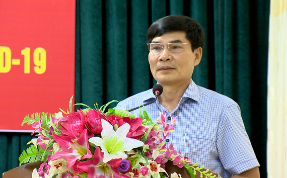 Ông Đỗ Việt Anh, Trưởng ban Dân vận Tỉnh ủy, Chủ tịch Ủy ban MTTQ tỉnh khẳng định Ban chỉ đạo của tỉnh sẽ sử dụng quỹ phòng, chống dịch Covid-19 thiết thực và hiệu quả, phù hợp với tình hình thực tế. 