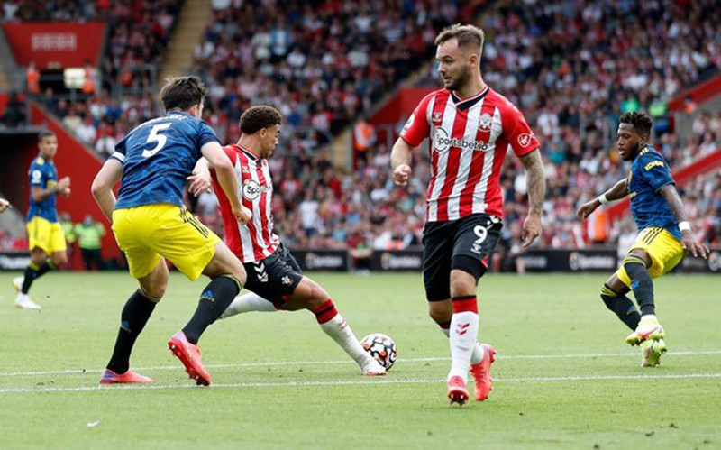 Southampton bất ngờ có bàn mở tỉ số dù chỉ cầm bóng bằng một nửa đối thủ.