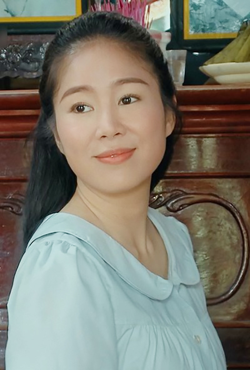 Chị hai Thương do Lê Phương thủ vai trong Thương con cá rô đồng.