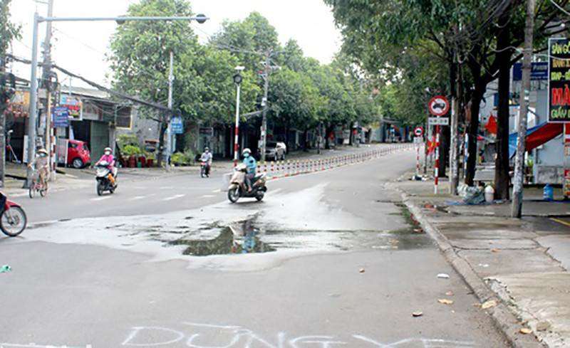 Chốt kiểm soát phòng dịch ở khu vực cầu Săn Máu trên đường Nguyễn Ái Quốc được dỡ bỏ sau hơn 2 tháng thiết lập.