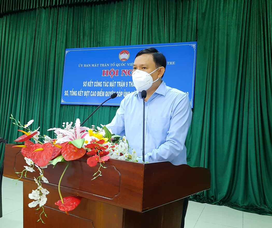 Ông Nguyễn Phúc Linh, Quyền Chủ tịch Ủy ban MTTQ Việt Nam tỉnh phát biểu tại hội nghị.