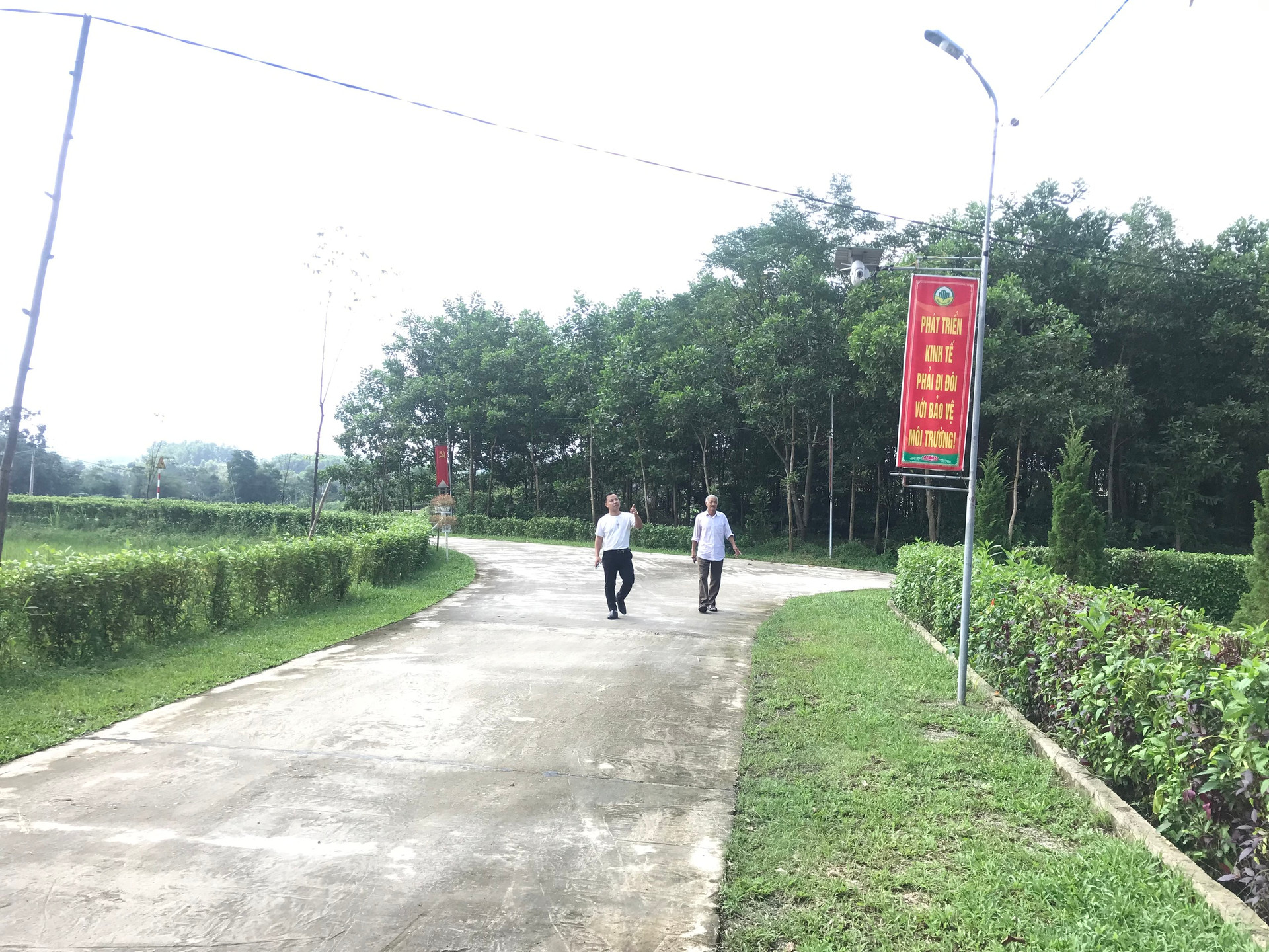 Mô hình “khu dân cư thông minh” đầu tiên của tỉnh Hà Tĩnh được triển khai ở thôn 9, xã Sơn Trường, huyện Hương Sơn.