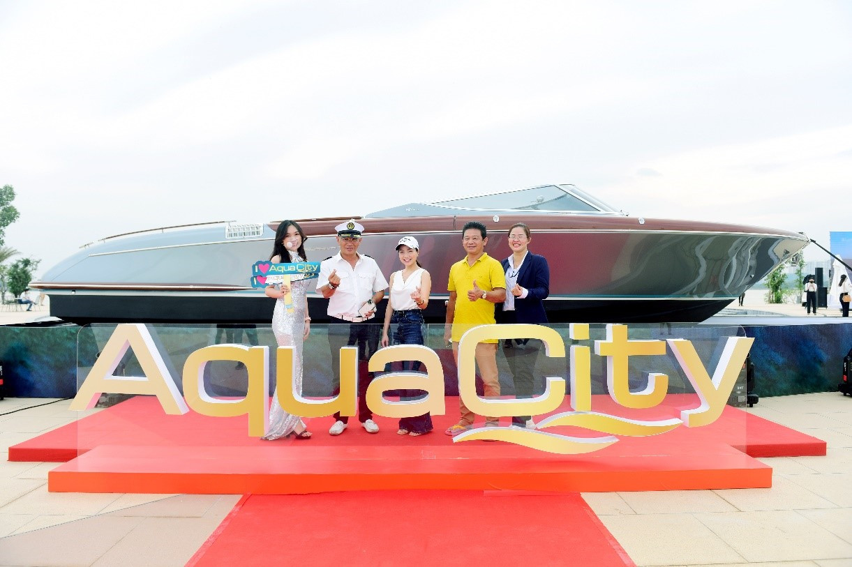 Sự hiện diện của Riva Aquariva tại Aqua City mang đến cơ hội thưởng lãm nghệ thuật phong cách sống từ Ý cho cộng đồng cư dân tinh hoa.