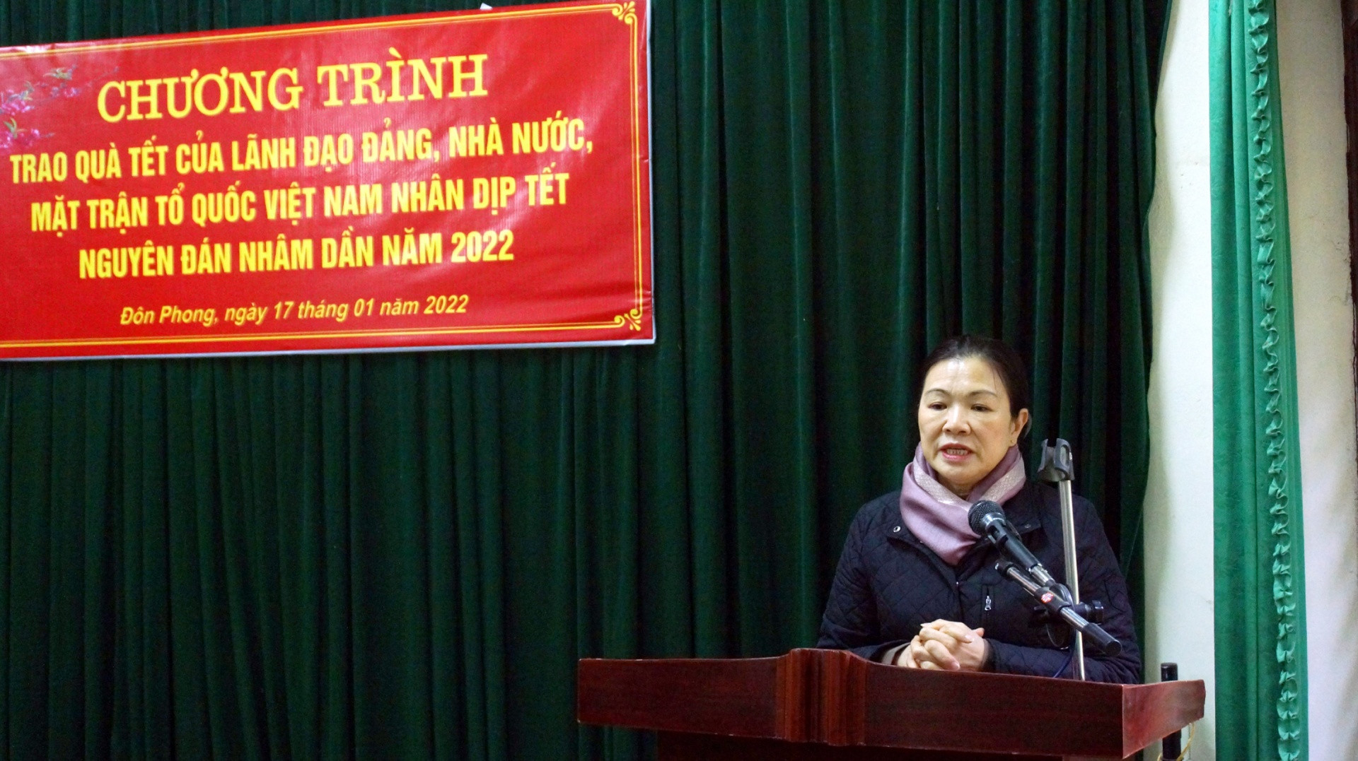 Phó Chủ tịch Ủy ban Trung ương MTTQ Việt Nam Trương Thị Ngọc Ánh phát biểu tại chương trình. 