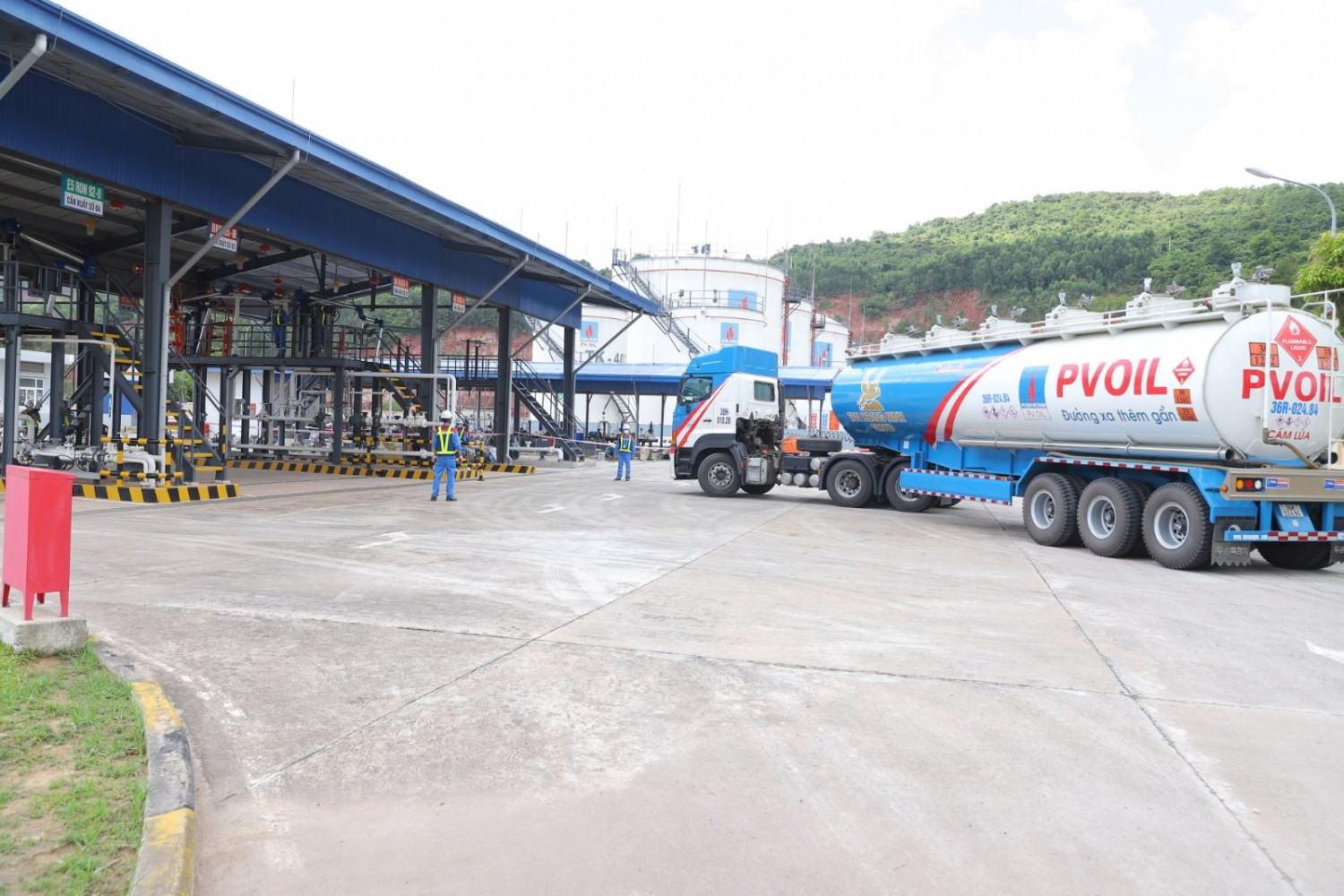 PVOil đảm bảo cung ứng xăng dầu trước, trong và sau dịp Tết nguyên đán.