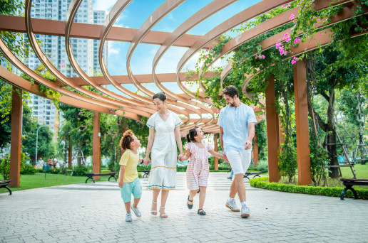 Bộ ba công viên liên hoàn rộng 16,3 ha trong đại đô thị Vinhomes Smart City là không gian lý tưởng để cân bằng 2 yếu tố tĩnh và động trong cuộc sống của cư dân.