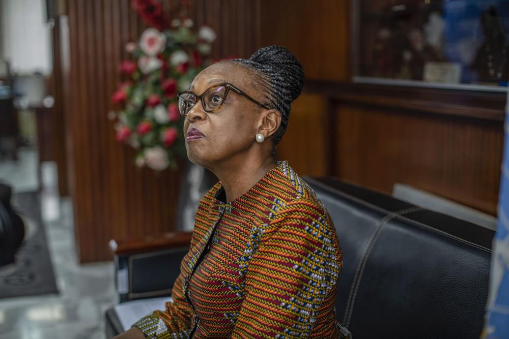 Bà Matshidiso Moeti, 67 tuổi, người đứng đầu Tổ chức Y tế Thế giới (WHO) khu vực châu Phi. Ảnh: AP.