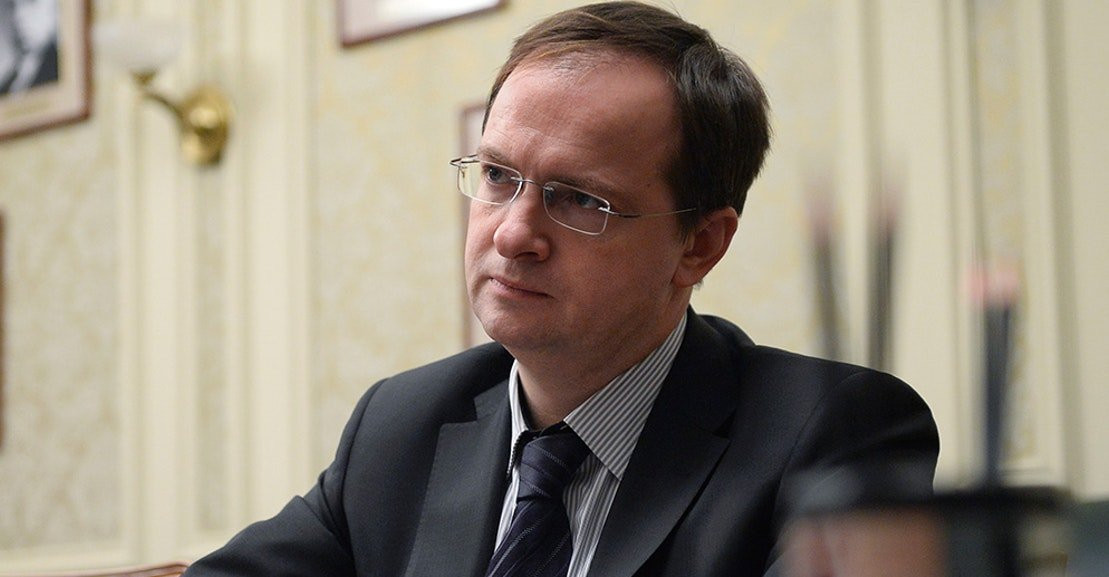 Trợ lý Tổng thống Nga Vladimir Medinsky, nhà đàm phán chính với Ukraine. Ảnh: AP.
