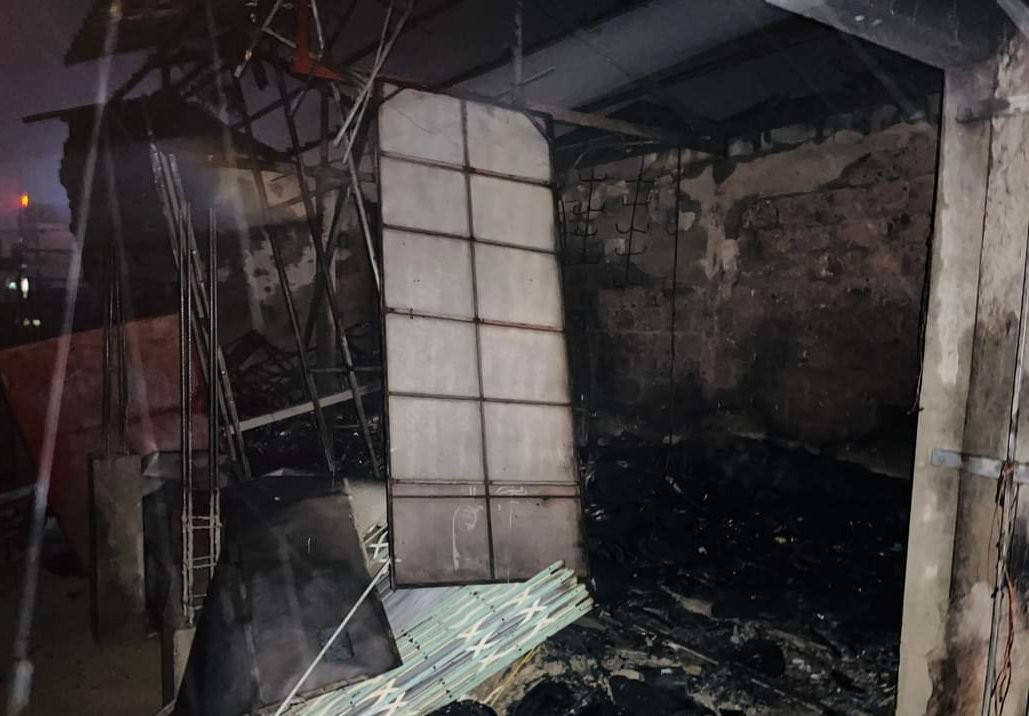 Thiệt hại về tài sản do đám cháy gây ra vẫn chưa được xác định (Ảnh: Phòng Cảnh sát PCCC và CNCH Công an tỉnh Quảng Trị).
