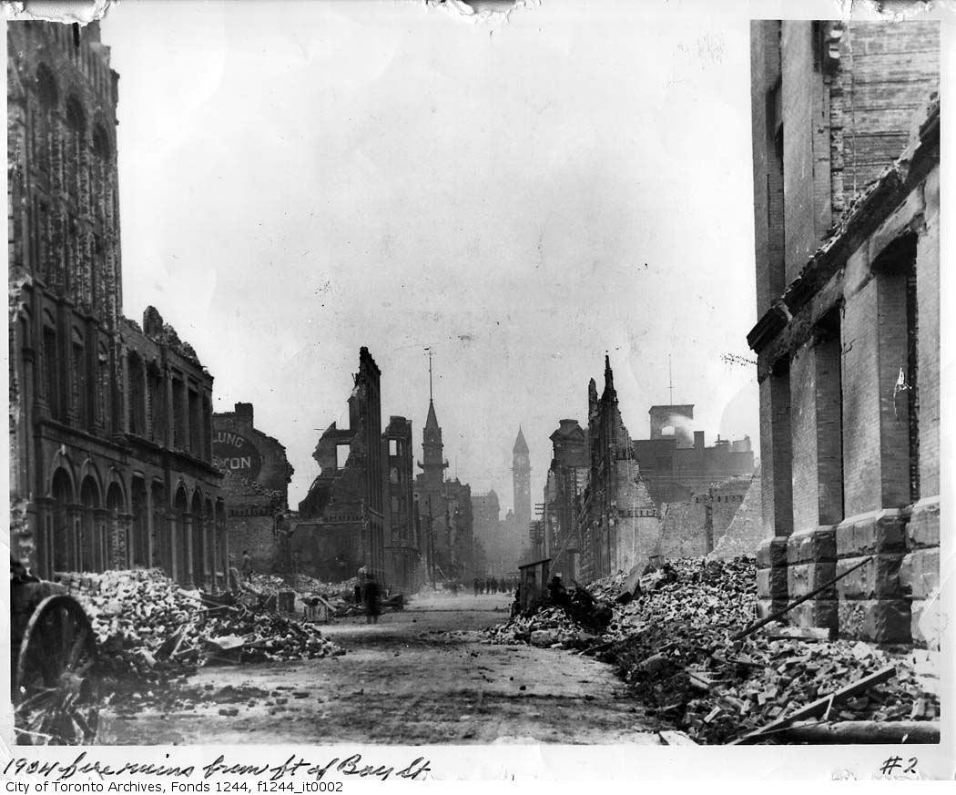 Thành phố Toronto sau trận Đại hỏa hoạn năm 1904. Ảnh: City of Toronto.