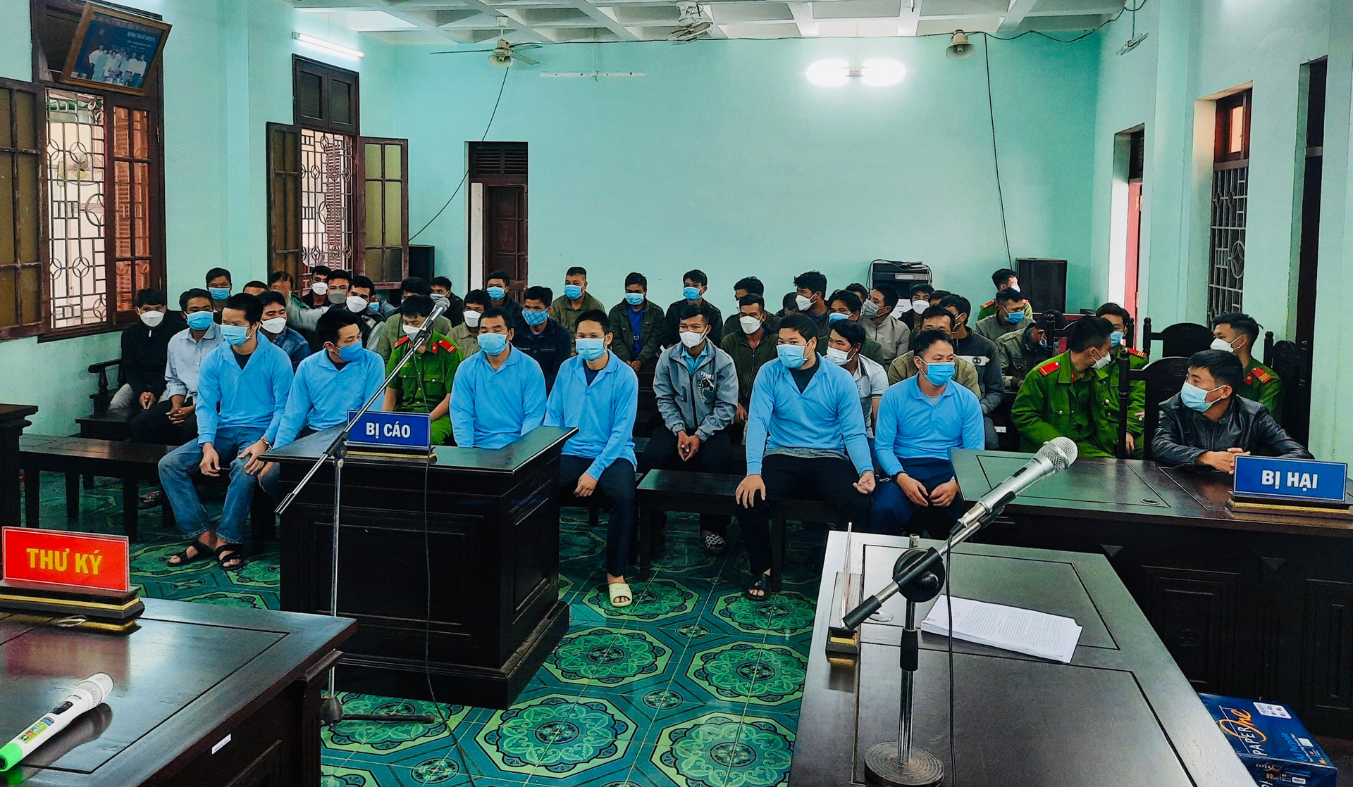 Sau 3 ngày xét xử sơ thẩm, TAND huyện Ea Kar, tỉnh Đắk Lắk đã tuyên án đối với 40 bị cáo liên quan đến vụ phá rừng xảy ra tại Khu Bảo tồn thiên nhiên Ea Sô.