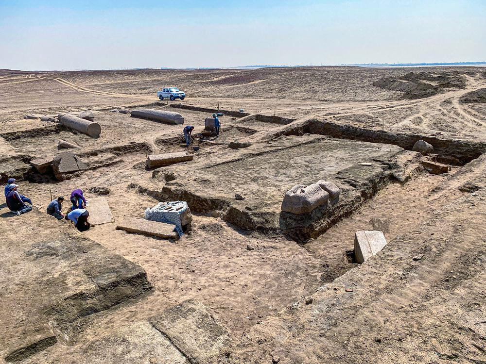 Tàn tích của đền thờ thần Zeus-Kasios tại địa điểm khảo cổ Tell el-Farma phía tây bắc của Bán đảo Sinai, Ai Cập. Ảnh: AP.