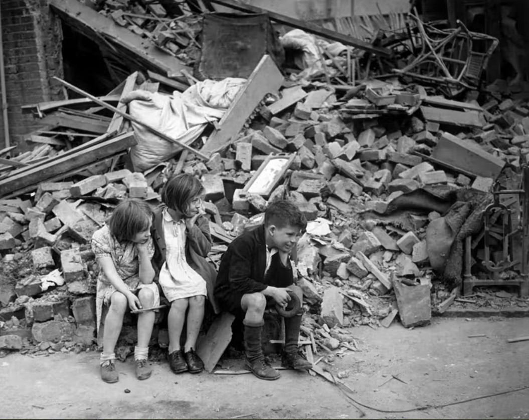 Thủ đô London thời điểm thế chiến thứ II. Ảnh: Conversation.