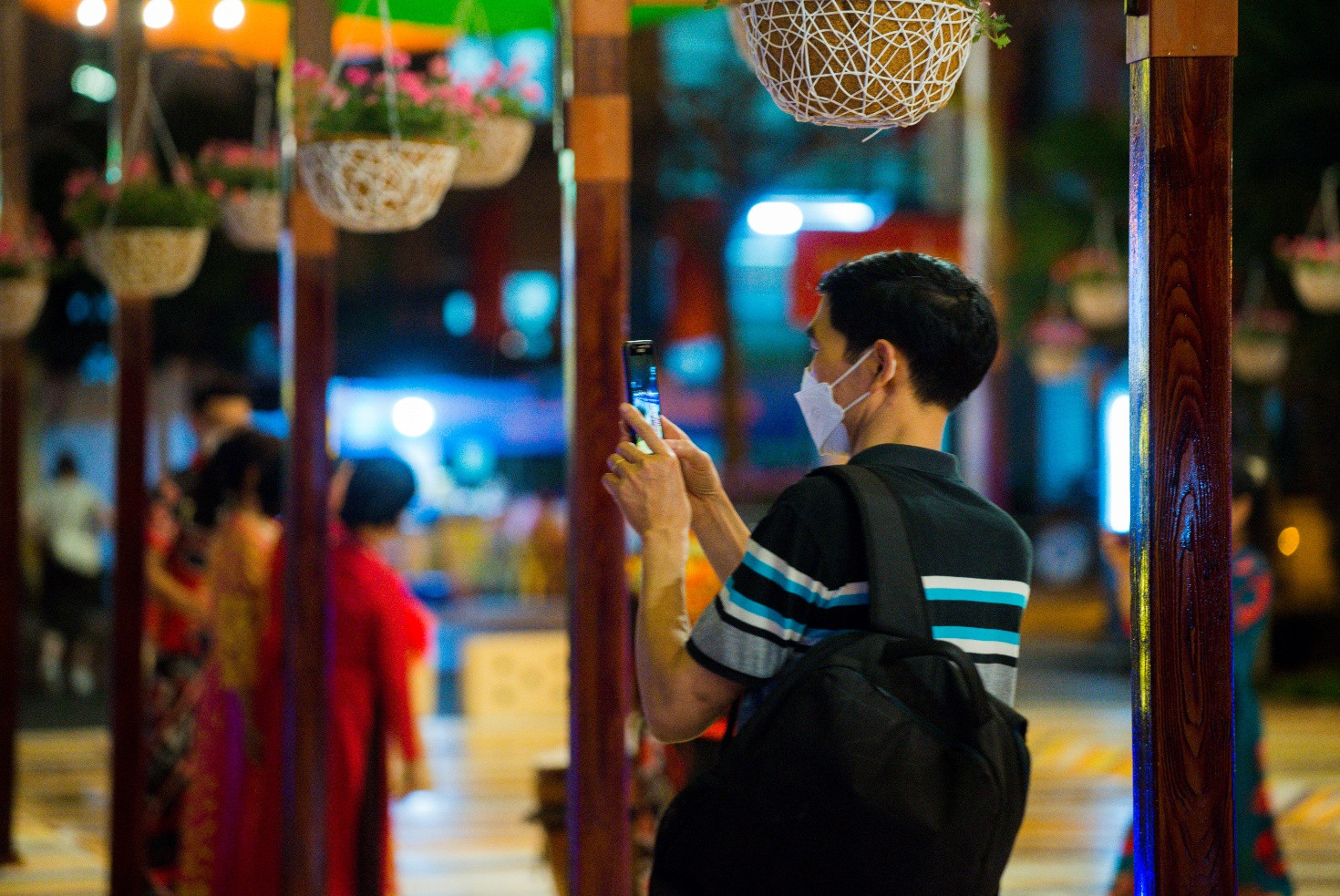 Ngoài khu vực photobooth nghệ sĩ Trịnh Công Sơn, cũng có nhiều địa điểm đẹp để người dân quay phim, chụp ảnh.