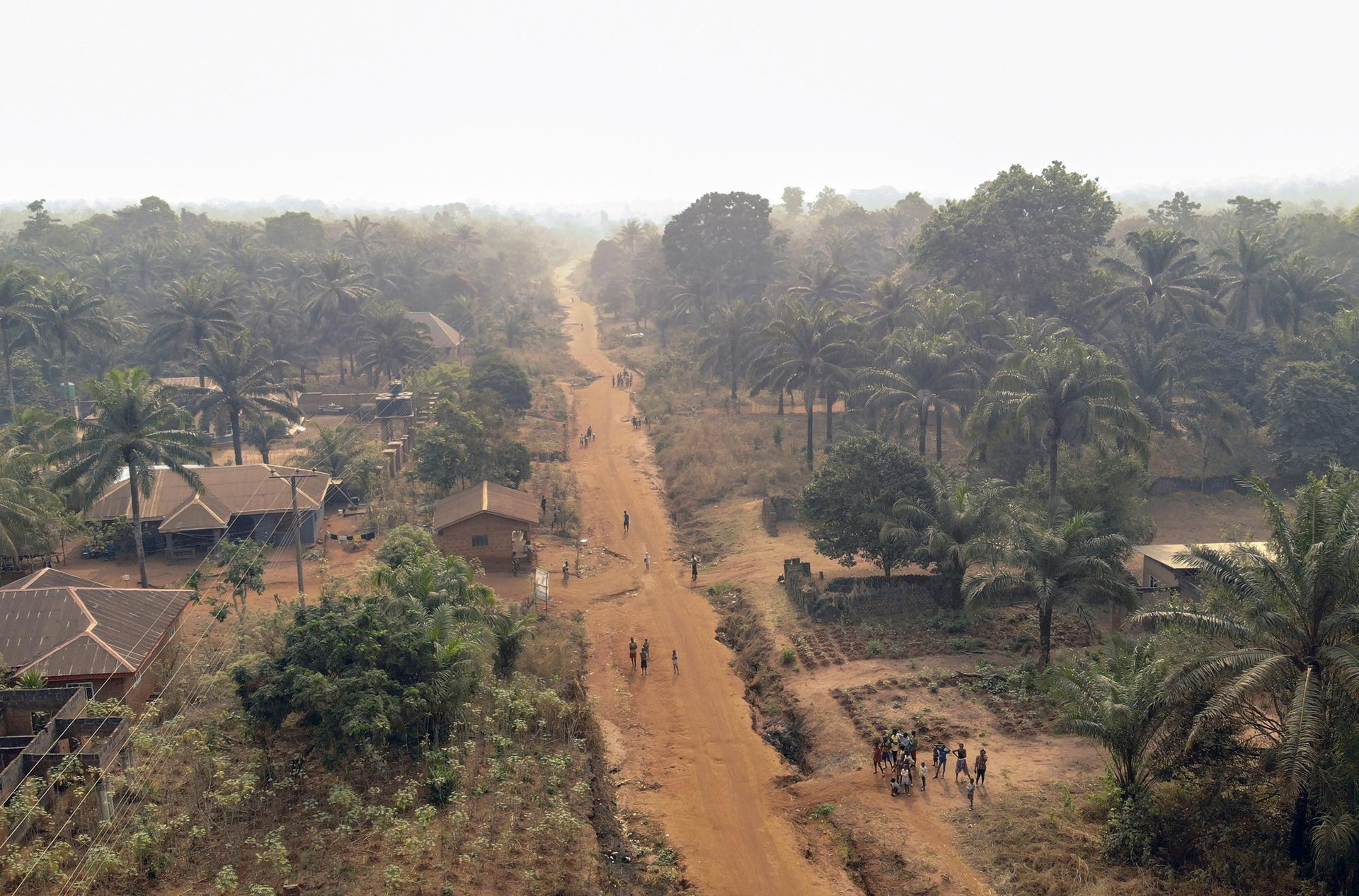 Khung cảnh nhìn từ trên cao của vùng đất Umuida, Nigeria. Ảnh: AP.