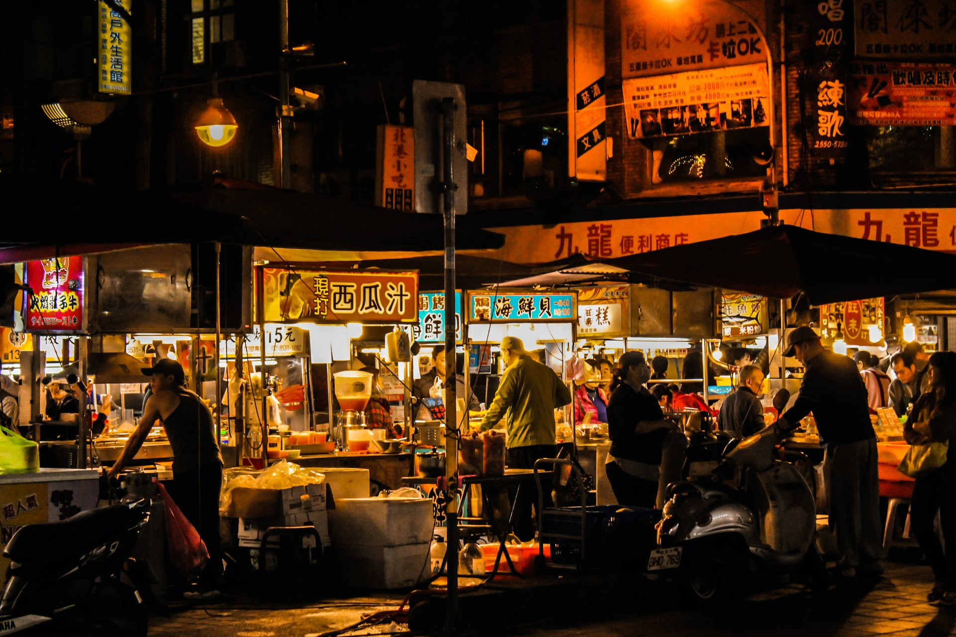 Chợ đêm Ningxia, Đài Loan. Ảnh: Unsplash.