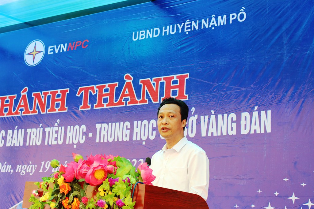Ông Lê Khánh Hòa – Tỉnh ủy viên, Bí thư huyện ủy, Chủ tịch HĐND huyện Nậm Pồ phát biểu tại buổi Lễ.