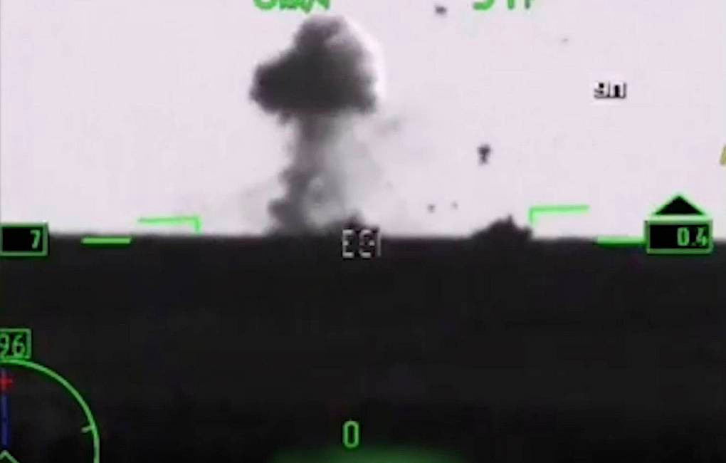 Cuộc tấn công của Nga vào các cơ sở hạ tầng quân sự tại Ukraine. Ảnh: TASS.