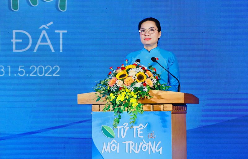 Bà Hà Thị Nga, Ủy viên TƯ Đảng, Chủ tịch Hội LHPN Việt Nam, phát biểu tại sự kiện trực tuyến 