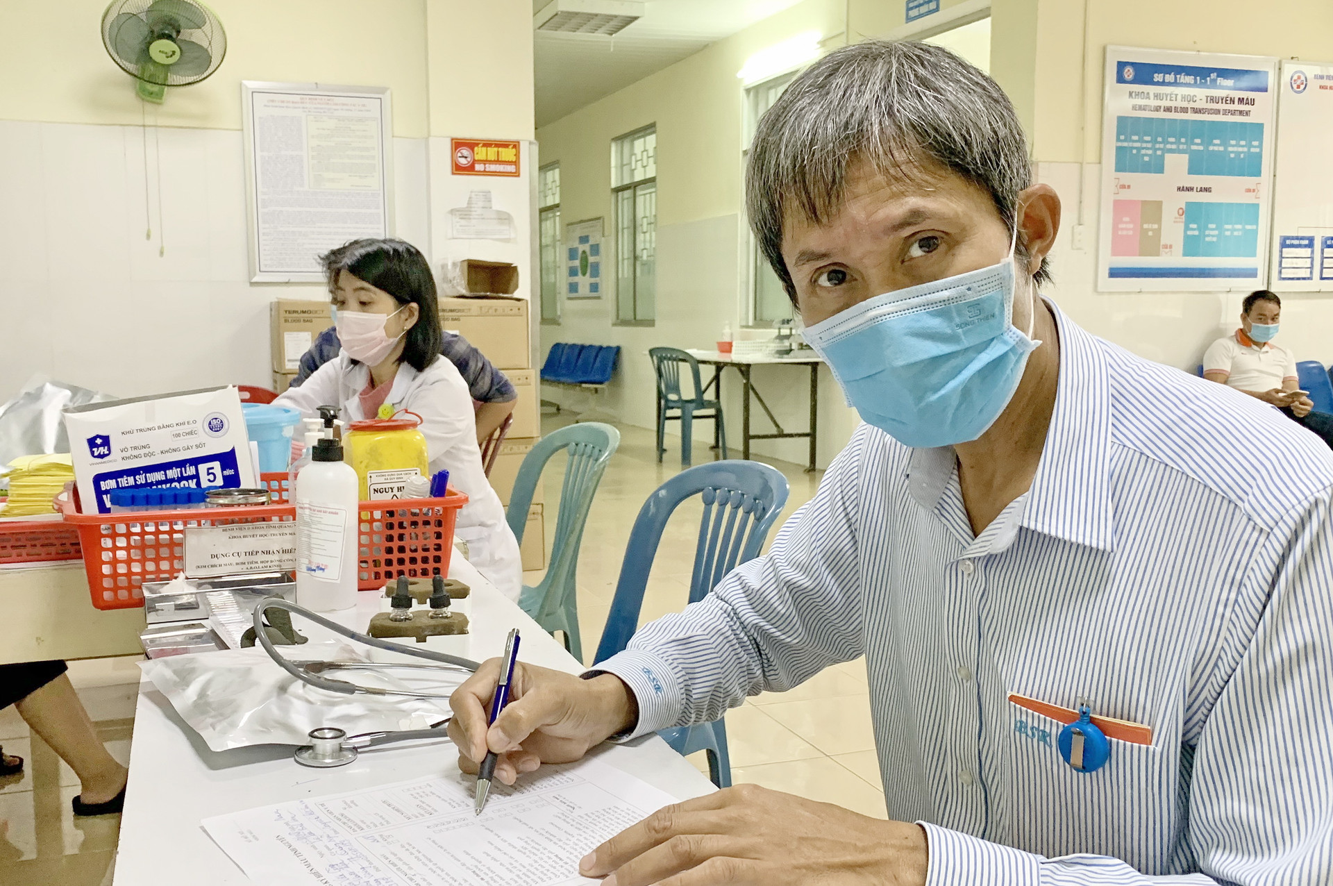 Anh Nguyễn Văn Công – nhân viên Văn phòng BSR đã trên 10 lần tham gia hiến máu tình nguyện.